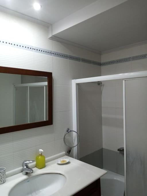 τεσσαρι στον ναυτικο ομιλο χiου Apartment