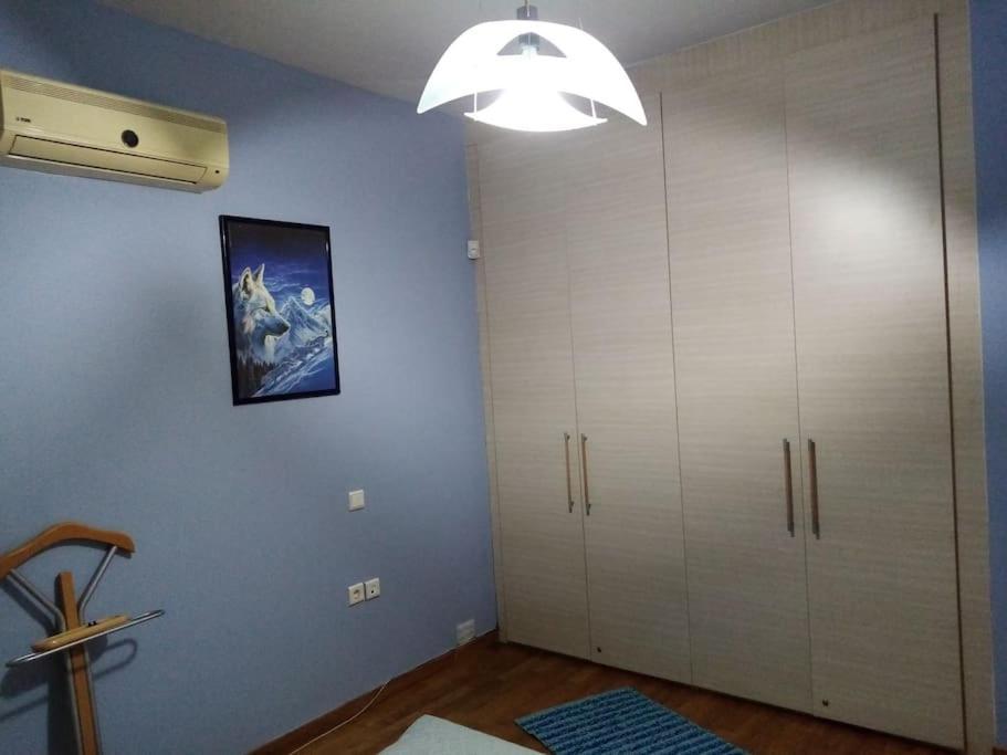 τεσσαρι στον ναυτικο ομιλο χiου